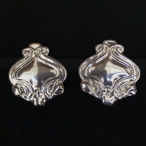 Sterling silver earrings. Clips.